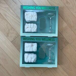 2 New Spa Kits w/ face scrubber & Jade Roller